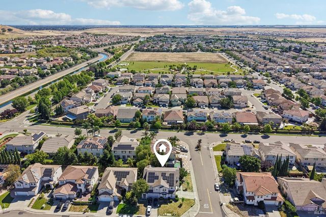 2206 Cox Ln, Fairfield, CA 94533