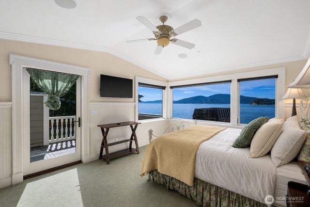 1114 B Avenue, Anacortes, WA 98221