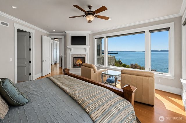 1114 B Avenue, Anacortes, WA 98221