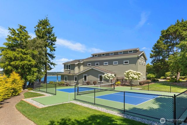 1114 B Avenue, Anacortes, WA 98221