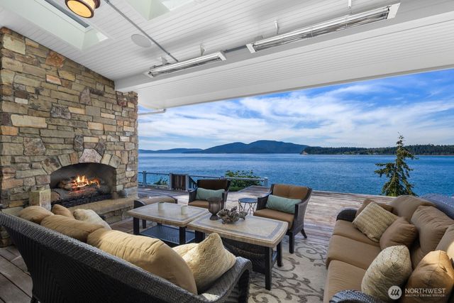 1114 B Avenue, Anacortes, WA 98221