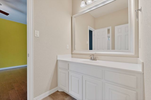 1410 Nighthawk Lane, Mansfield, TX 76063
