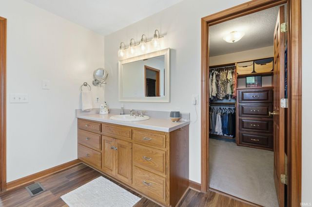 9304 MULDOON Road, Fort Wayne, IN 46819