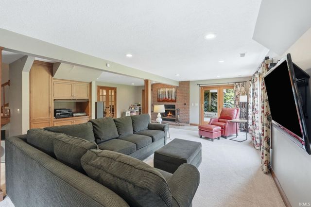 9304 MULDOON Road, Fort Wayne, IN 46819