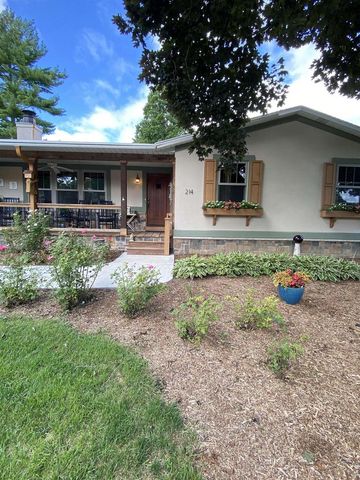 214 Johnson Street, Cambridge, WI 53523