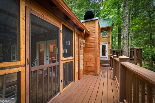 184 Fightingtown Drive, Blue Ridge, GA 30513