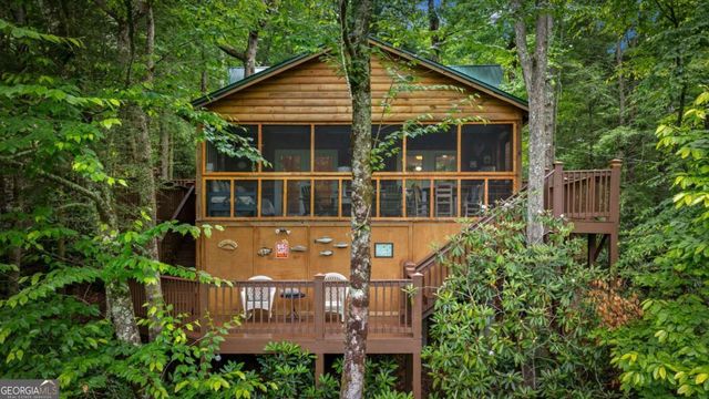 184 Fightingtown Drive, Blue Ridge, GA 30513