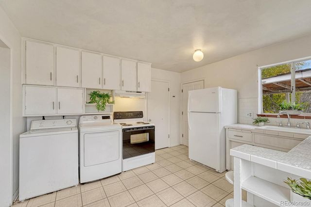 765 Moline Street, Aurora, CO 80010