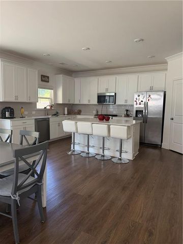 3543 Dover Run Lane, Loganville, GA 30052