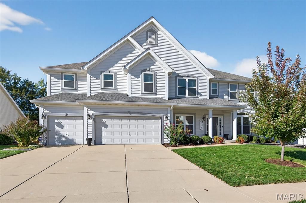 243 Chestnut Hill Drive, O'fallon, MO 63368