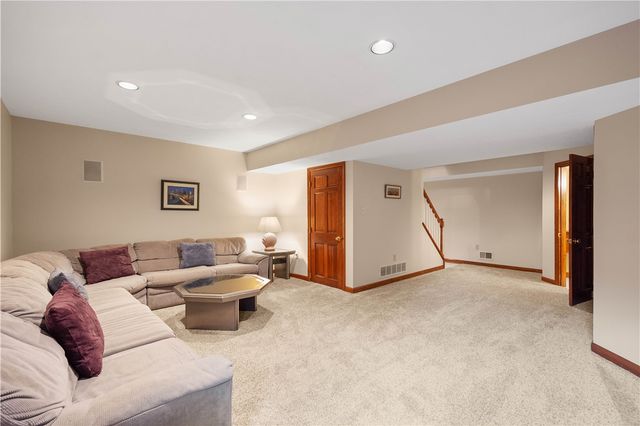 3001 Silver Oak Court, Pine Twp, PA 15044