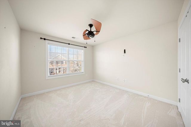 16421 REGATTA LN S, Woodbridge, VA 22191