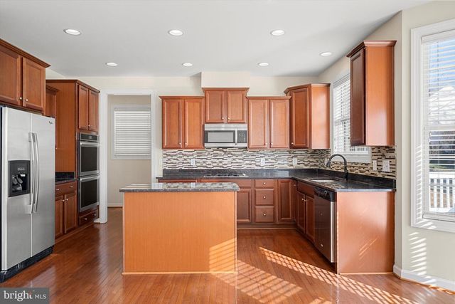 16421 REGATTA LN S, Woodbridge, VA 22191