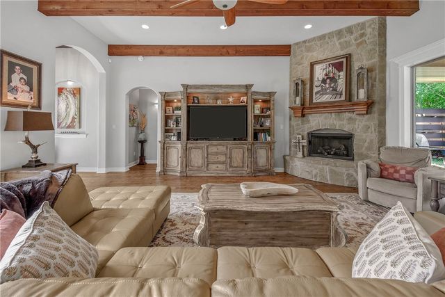 17817 Ranch House Road, College Station, TX 77845