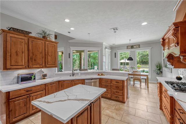 17817 Ranch House Road, College Station, TX 77845