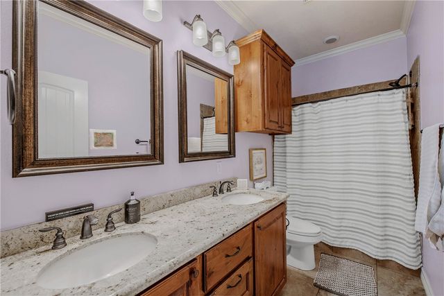 17817 Ranch House Road, College Station, TX 77845