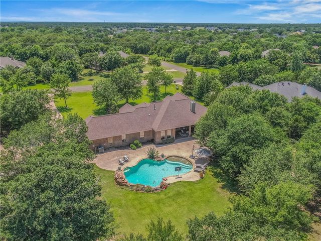 17817 Ranch House Road, College Station, TX 77845