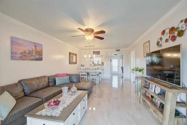 6850 Royal Palm Boulevard 303g, Margate, FL 33063
