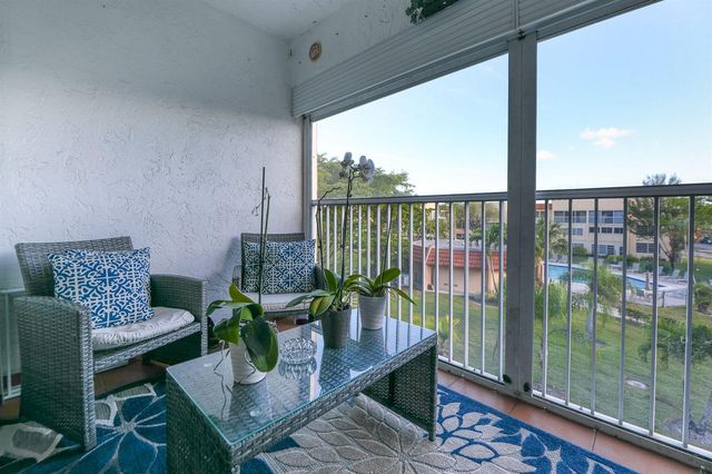 6850 Royal Palm Boulevard 303g, Margate, FL 33063