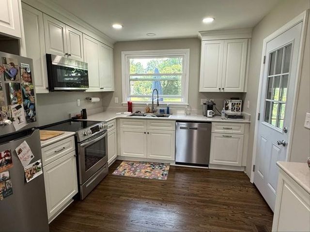 6416 Henry Ford Dr, Nashville, TN 37209