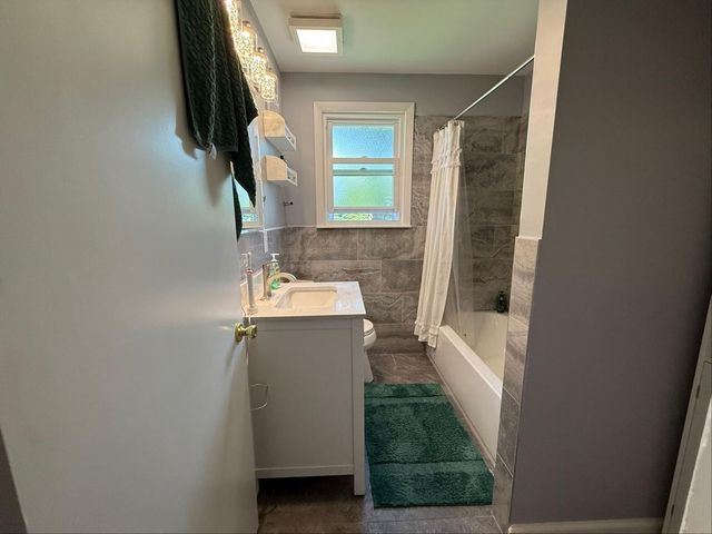 6416 Henry Ford Dr, Nashville, TN 37209
