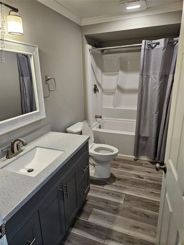 2549 Riverwood Drive, Port Huron, MI 48060