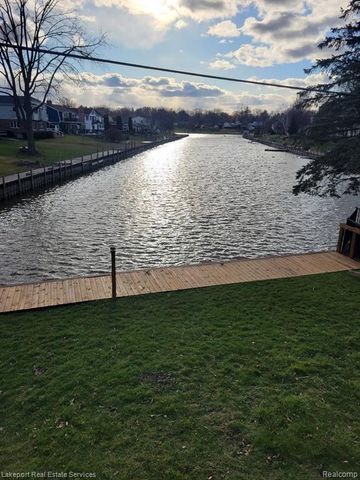 2549 Riverwood Drive, Port Huron, MI 48060