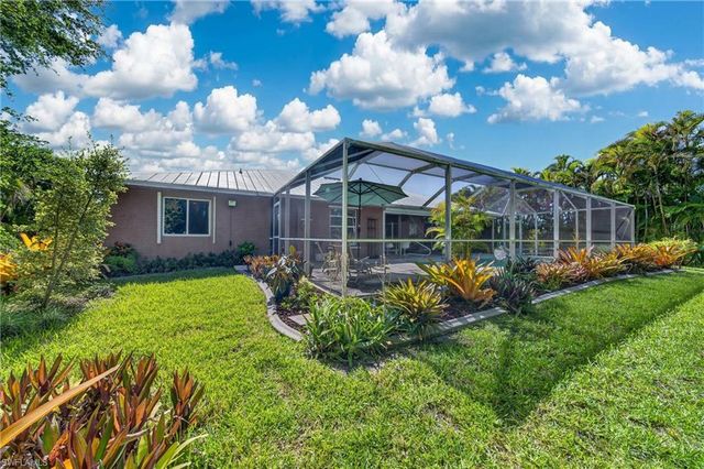 1804 SW 1st AVE, Cape Coral, FL 33991
