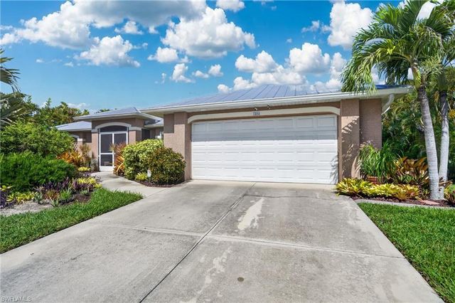 1804 SW 1st AVE, Cape Coral, FL 33991