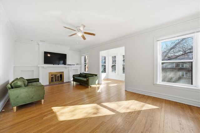 5210 S Ingleside Avenue 2, Chicago, IL 60615