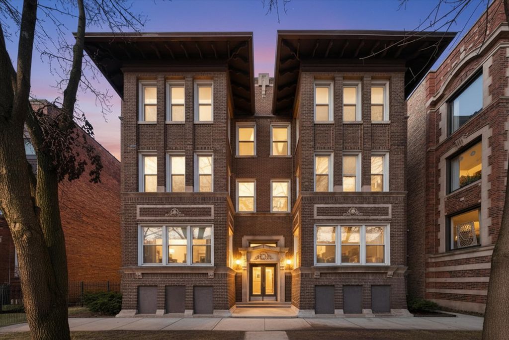 5210 S Ingleside Avenue 2, Chicago, IL 60615