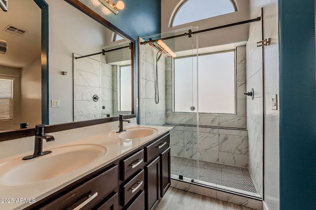 28754 N BAUXITE Lane, San Tan Valley, AZ 85143