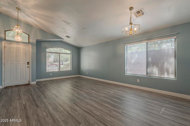 28754 N BAUXITE Lane, San Tan Valley, AZ 85143