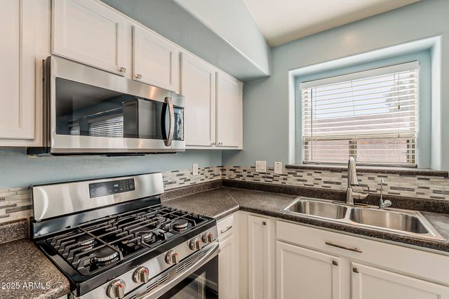 28754 N BAUXITE Lane, San Tan Valley, AZ 85143