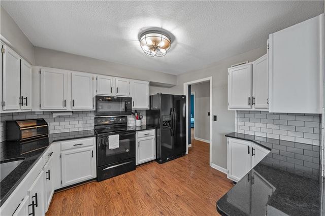 16224 W 125 Terrace, Olathe, KS 66062