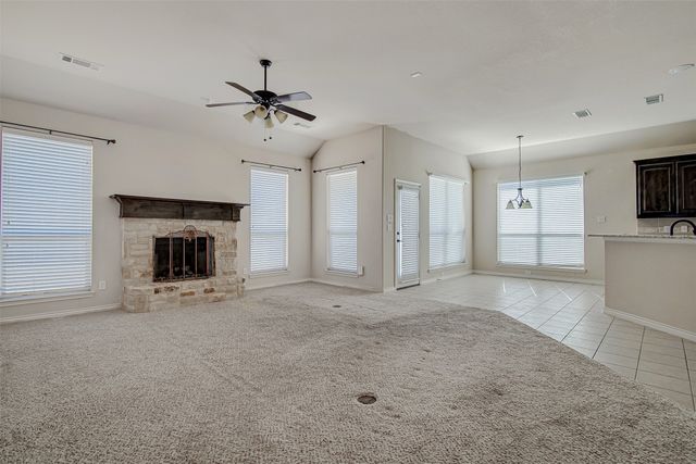 1212 Lantana Lane, Burleson, TX 76028