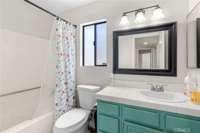 15074 Danielle, Lake Elsinore, CA 92530