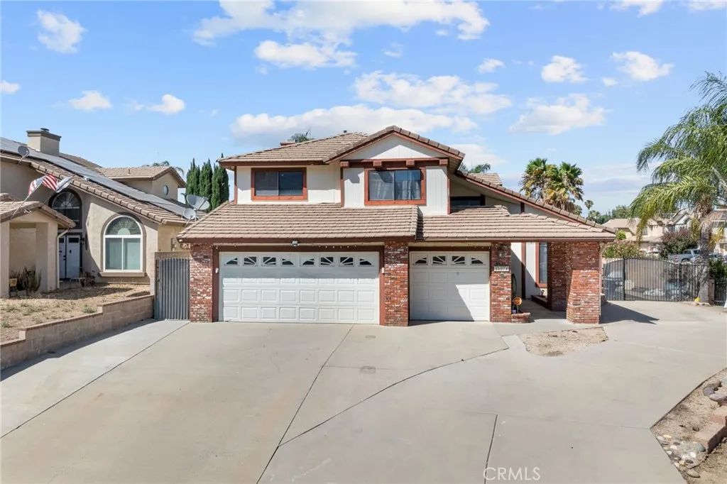 15074 Danielle, Lake Elsinore, CA 92530