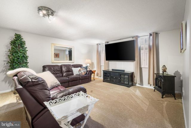129 BRIDLE PATH DRIVE, Egg Harbor Township, NJ 08234