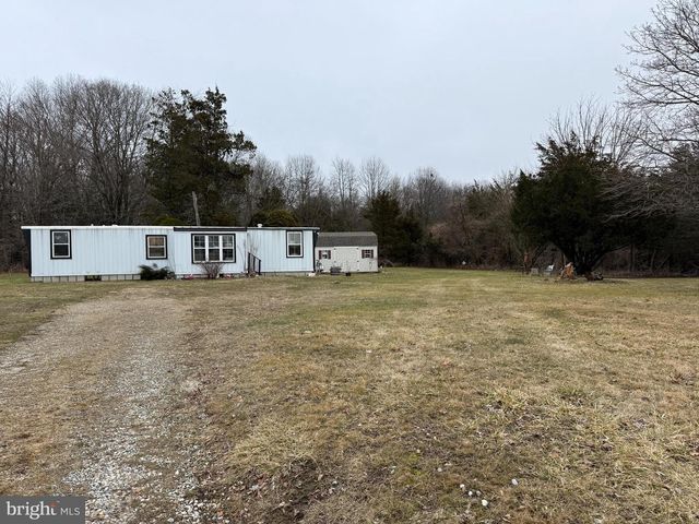 1530 N TUCKAHOE RD, Williamstown, NJ 08094