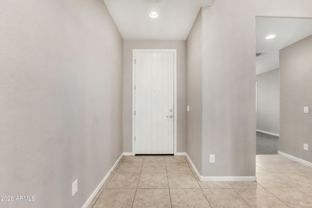 1527 W WINDHAVEN Avenue, Gilbert, AZ 85233