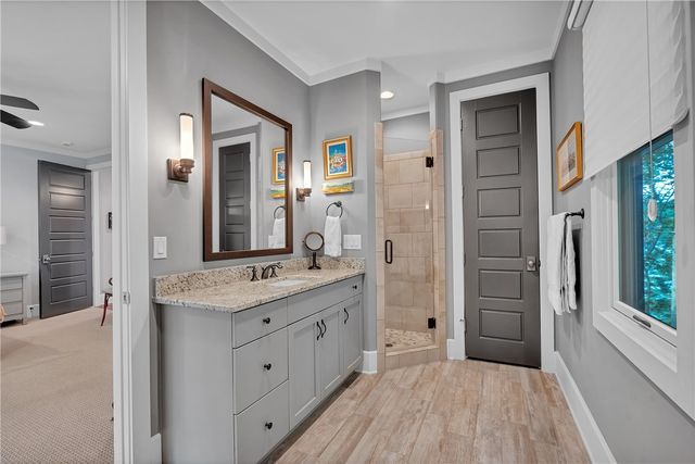 422 Pileated Woodpecker, Sunset, SC 29685