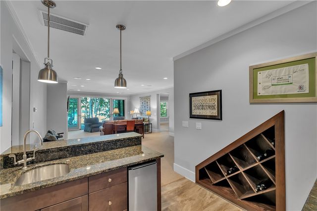 422 Pileated Woodpecker, Sunset, SC 29685