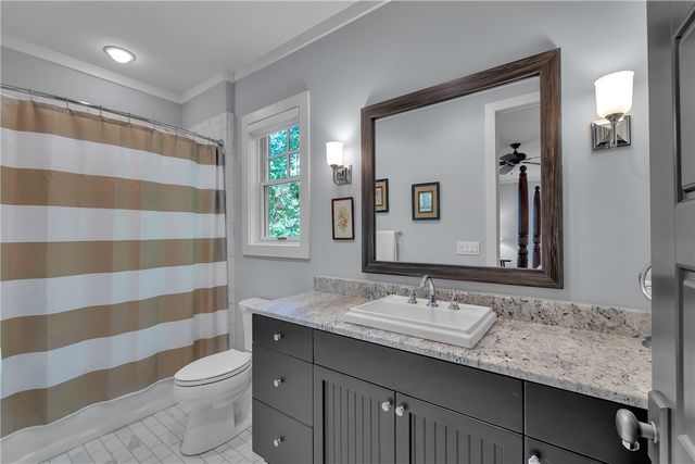 422 Pileated Woodpecker, Sunset, SC 29685