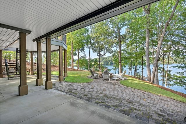 422 Pileated Woodpecker, Sunset, SC 29685