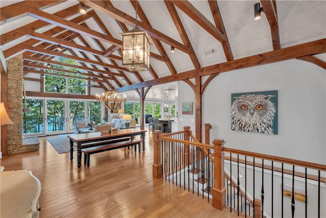 422 Pileated Woodpecker, Sunset, SC 29685