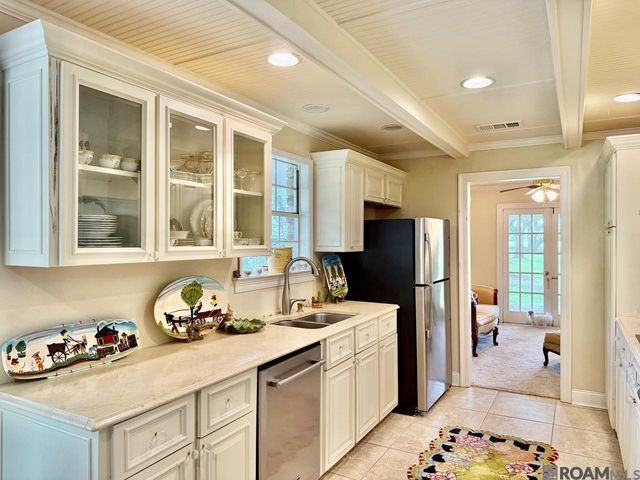 19170 Jefferson Hwy, Saint George, LA 70817