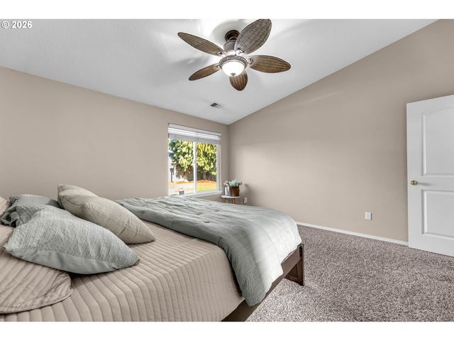 9809 Ne 41ST Ave, Vancouver, WA 98665