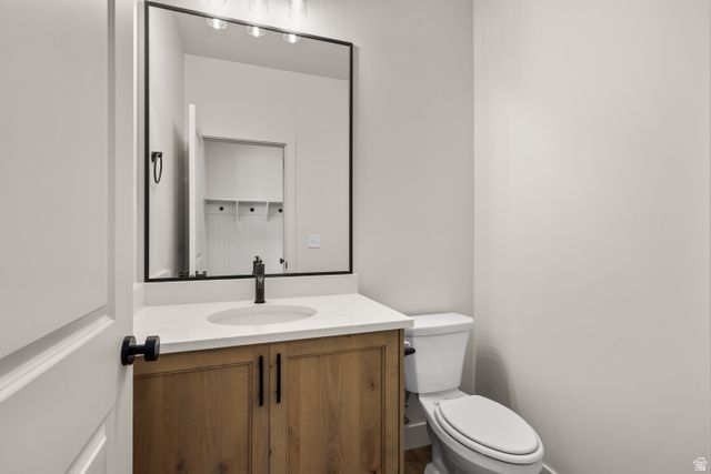 1068 S 4425 W, West Point, UT 84015