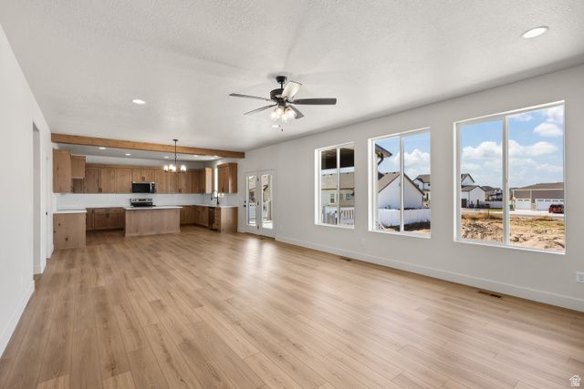 1068 S 4425 W, West Point, UT 84015